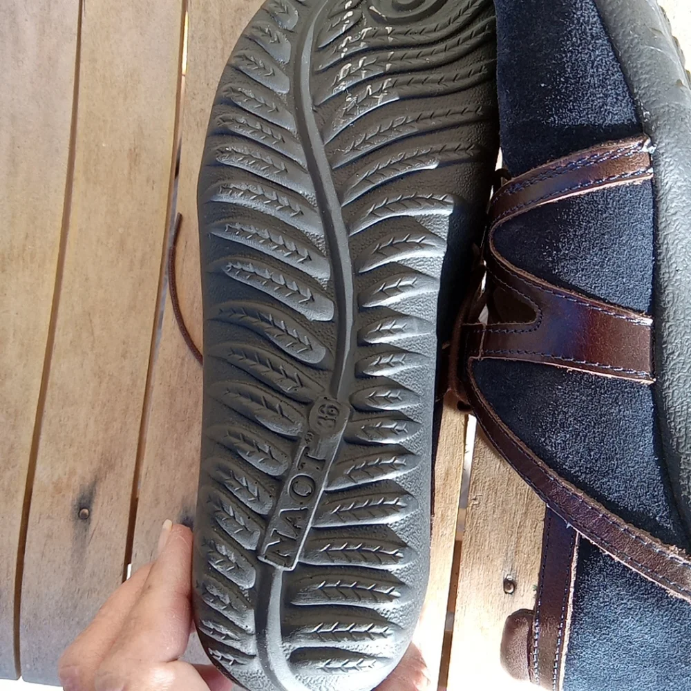 NAOT BLUE SUEDE LEATHER LACE UP MARY JANE SHOES SANDALS SIZE 36 U.S.A 5 - Picture 14 of 16